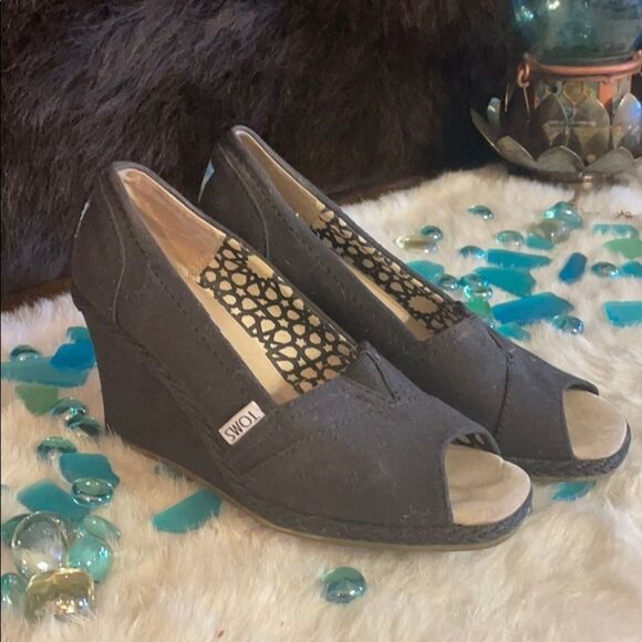 Tom’s wedges 5.5 (3706) - Picture 1 of 6